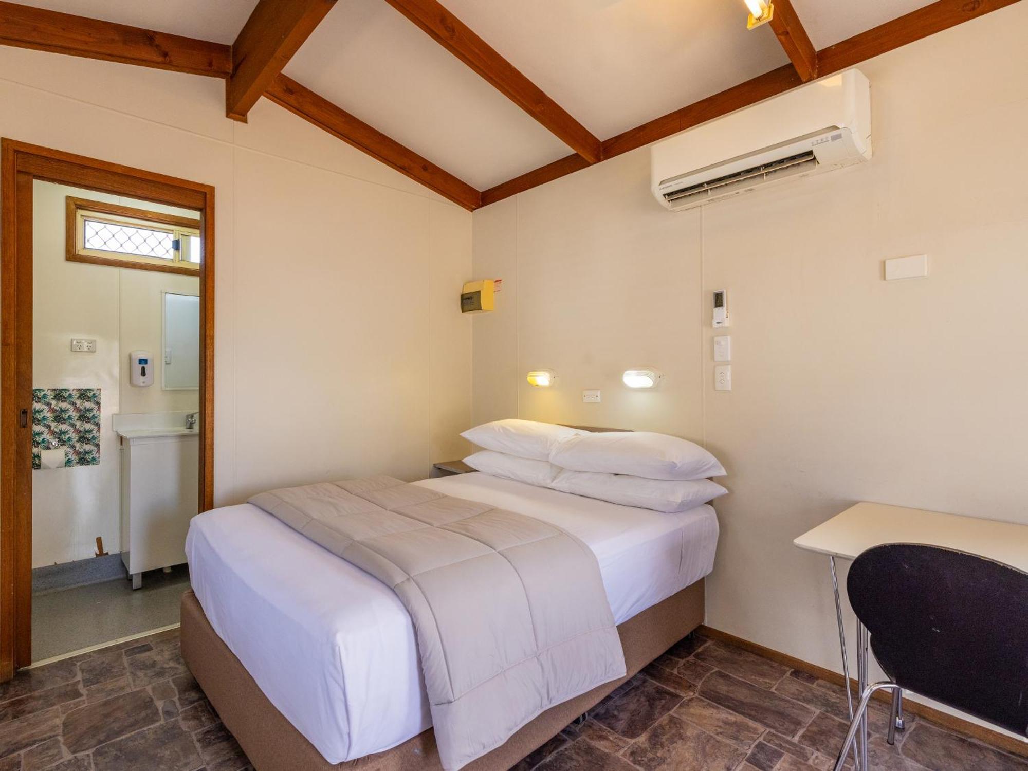Nrma Dubbo Holiday Park Номер фото
