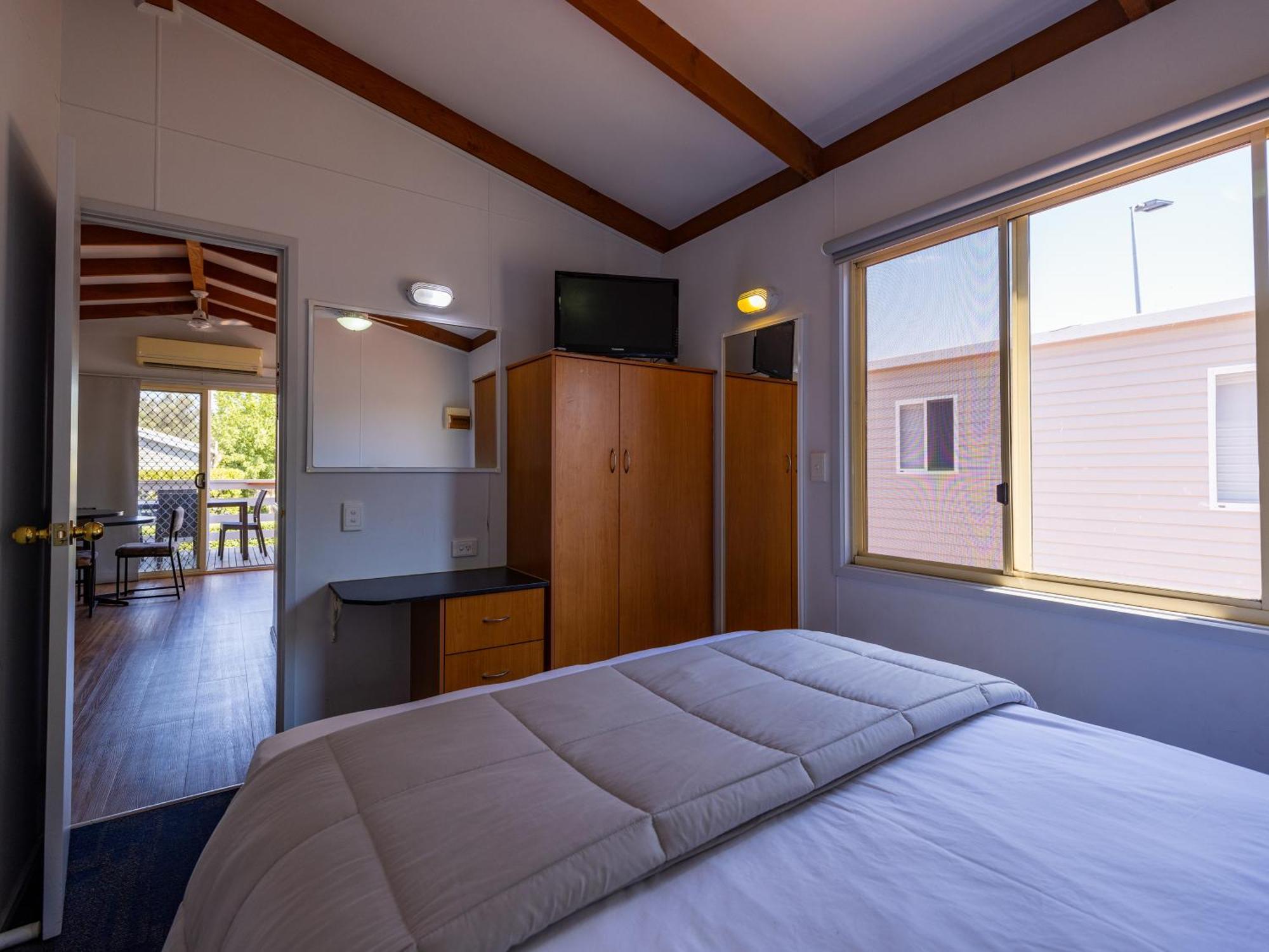 Nrma Dubbo Holiday Park Номер фото