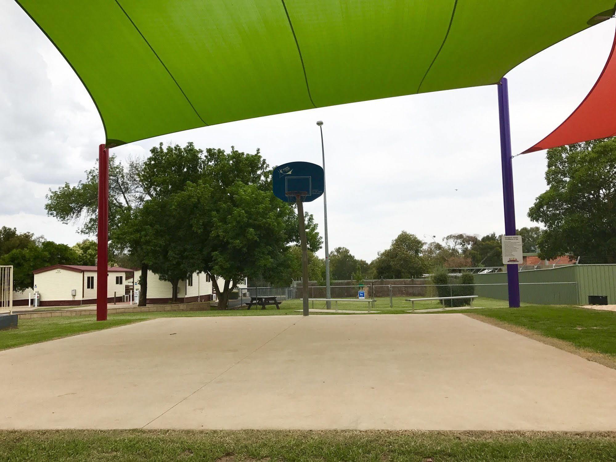 Nrma Dubbo Holiday Park Экстерьер фото